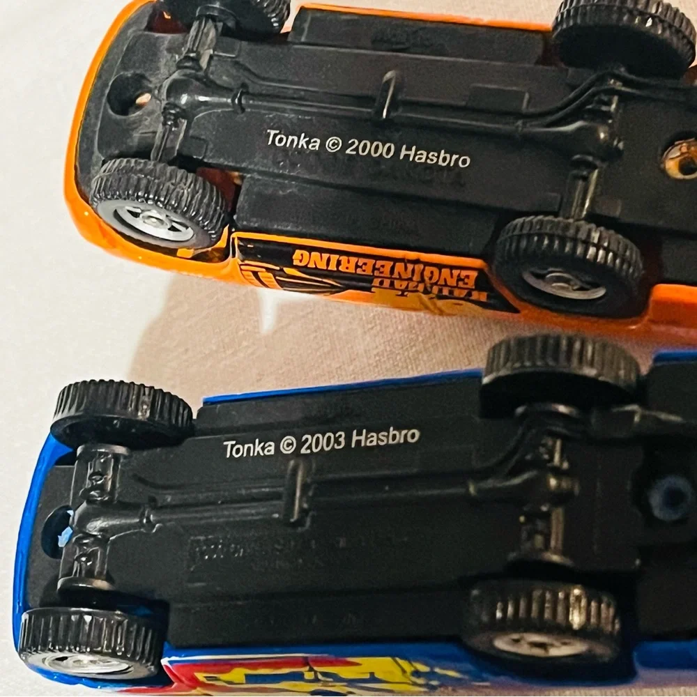 Maisto Pick Up Trucks (41-44)